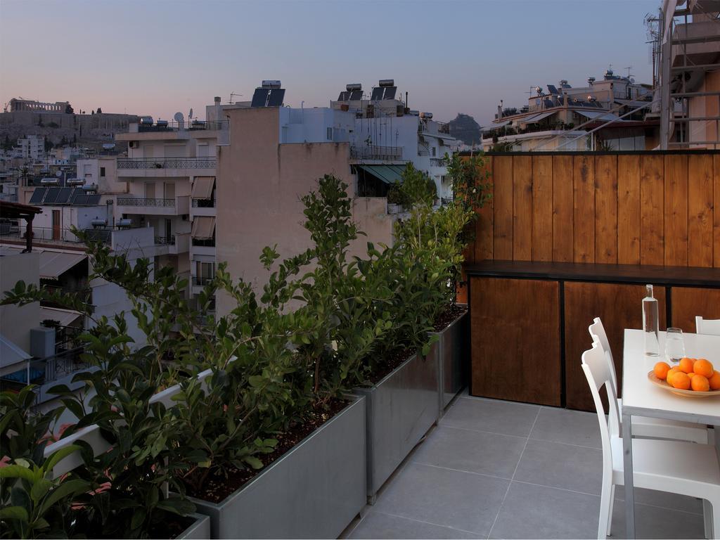Penthouse Studio Apartment